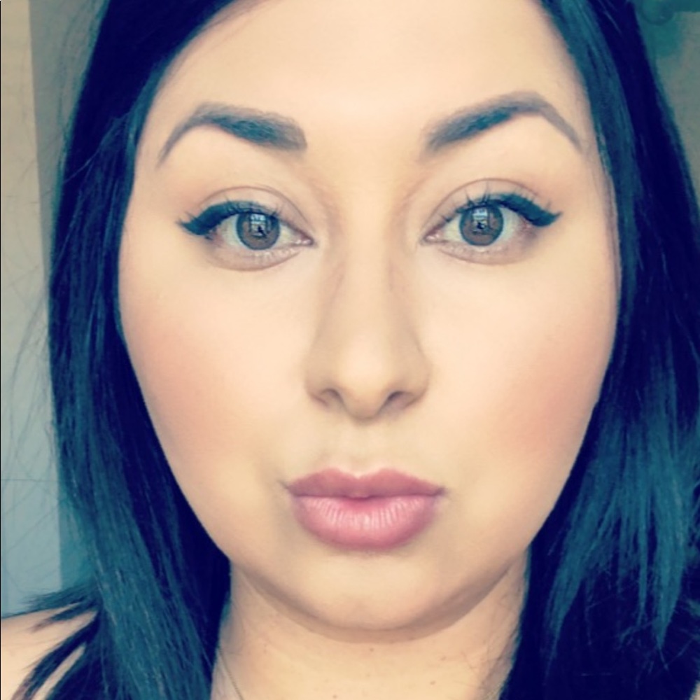 Meet your Posher, Zulma